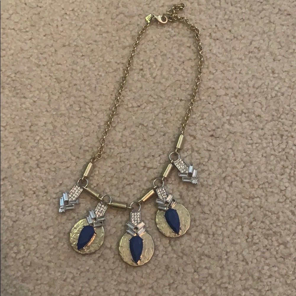 NEVER WORN BANANA REPUBLIC NECKLACE